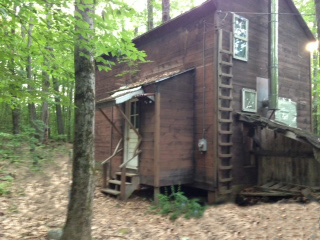 Dark Retreat Cabin Dark-Retreat-Cabin-web.jpg